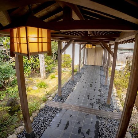 Onsen & Garden -Asante Inn- Hakone Buitenkant foto