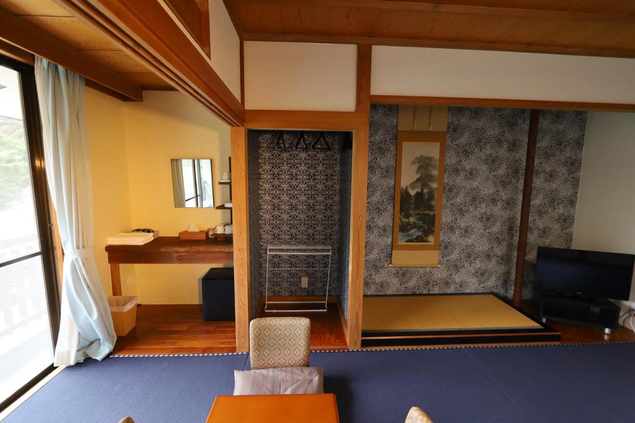 Onsen & Garden -Asante Inn- Hakone Buitenkant foto