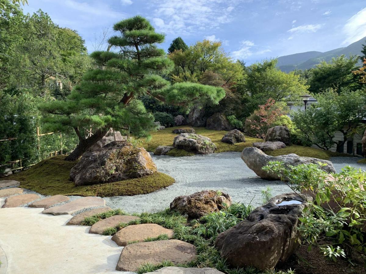 Onsen & Garden -Asante Inn- Hakone Buitenkant foto